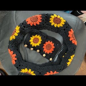Crochet steering wheel cover and seatbelt cover